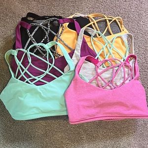 6 Free To Be Wild Bras Size 8